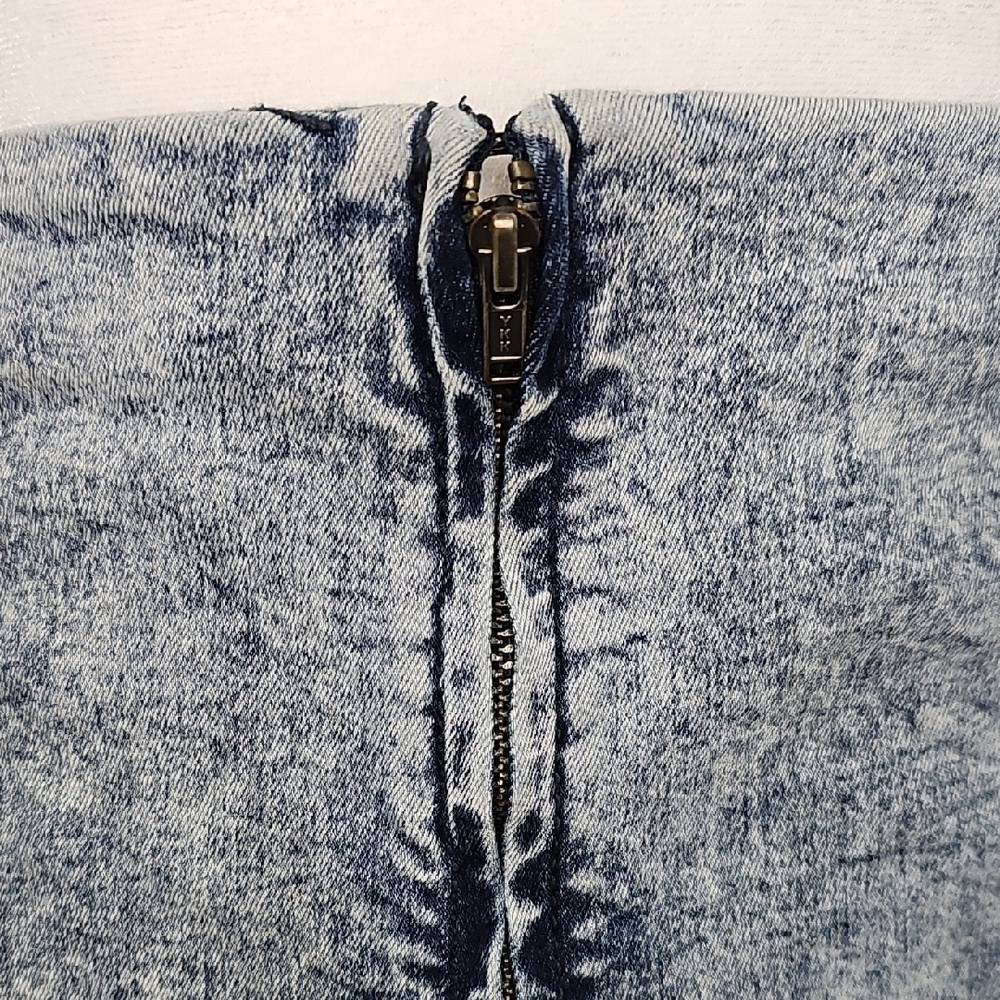 Free People Modern Femme Acid Wash Denim Stretch Mini Skirt - Picture 5 of 10